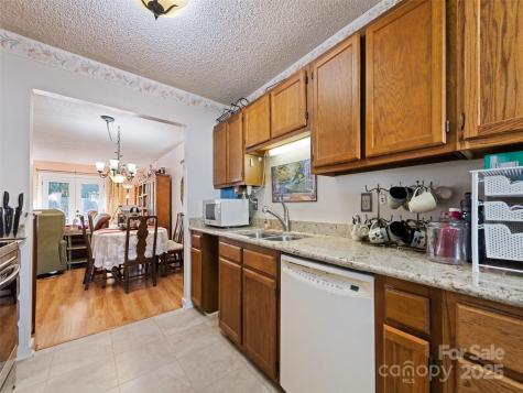40 Meadows Lane Maggie Valley NC 28751