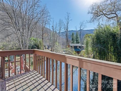 40 Meadows Lane Maggie Valley NC 28751
