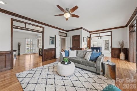 1015 Chelsea Place Matthews NC 28105