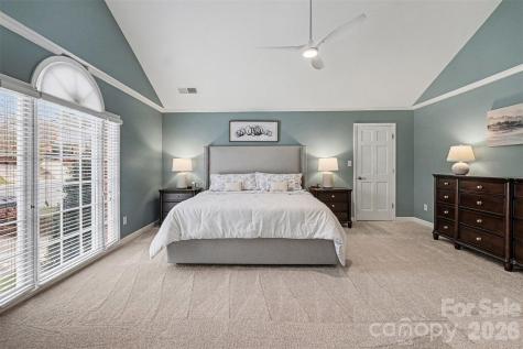1015 Chelsea Place Matthews NC 28105