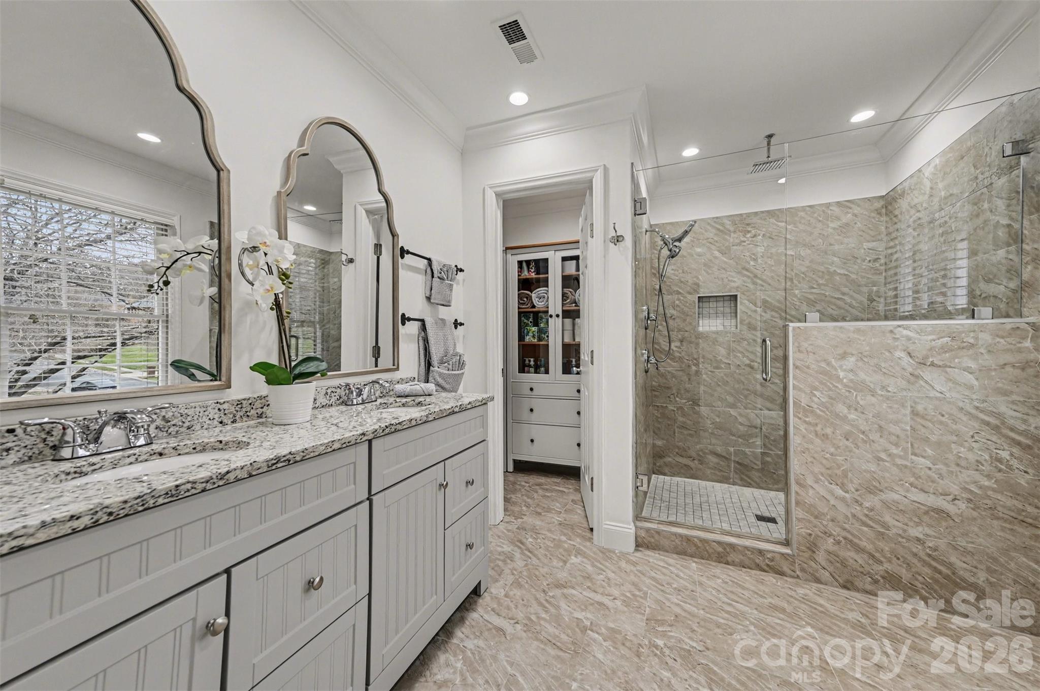 1015 Chelsea Place Matthews NC 28105