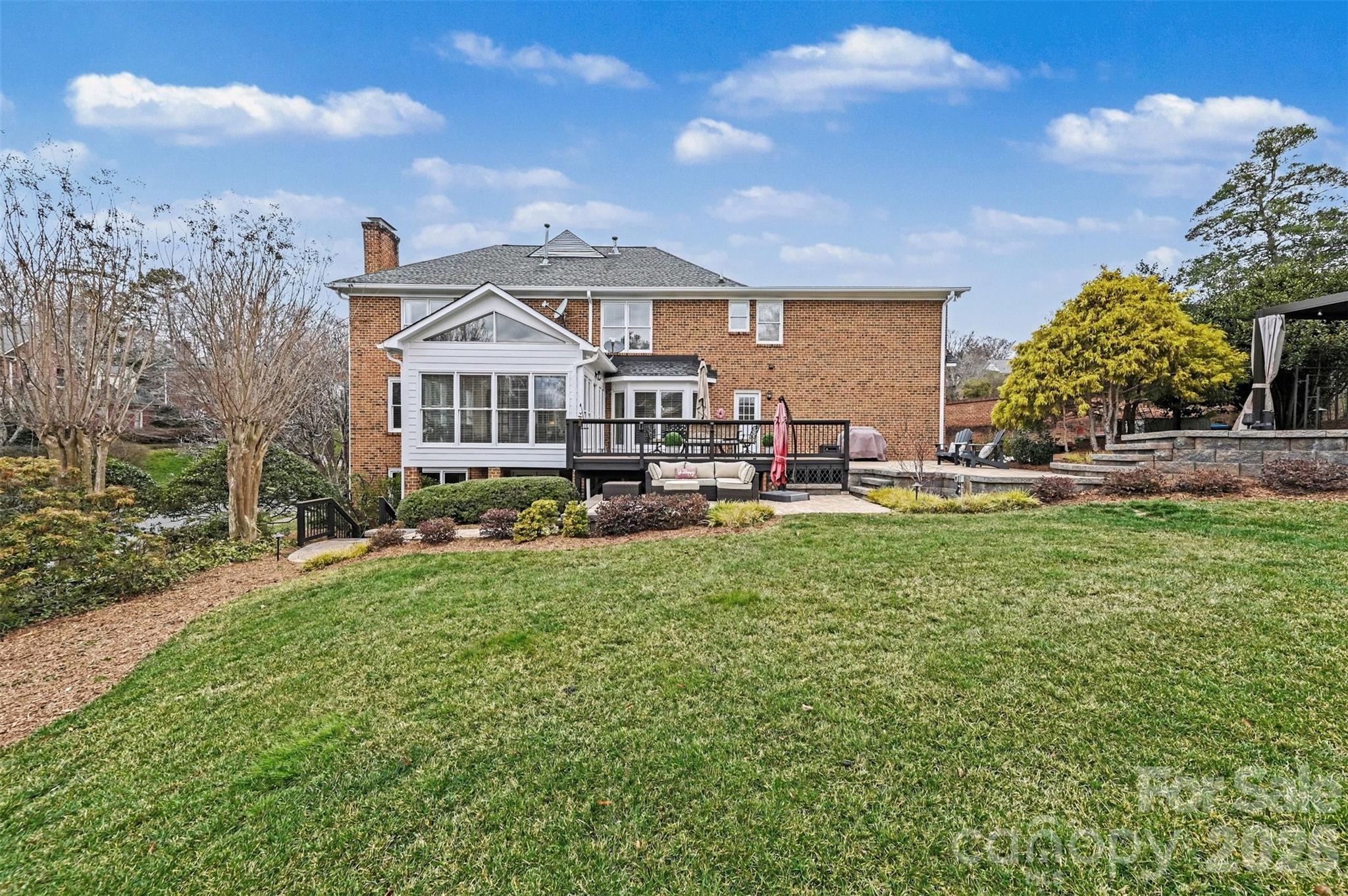 1015 Chelsea Place Matthews NC 28105
