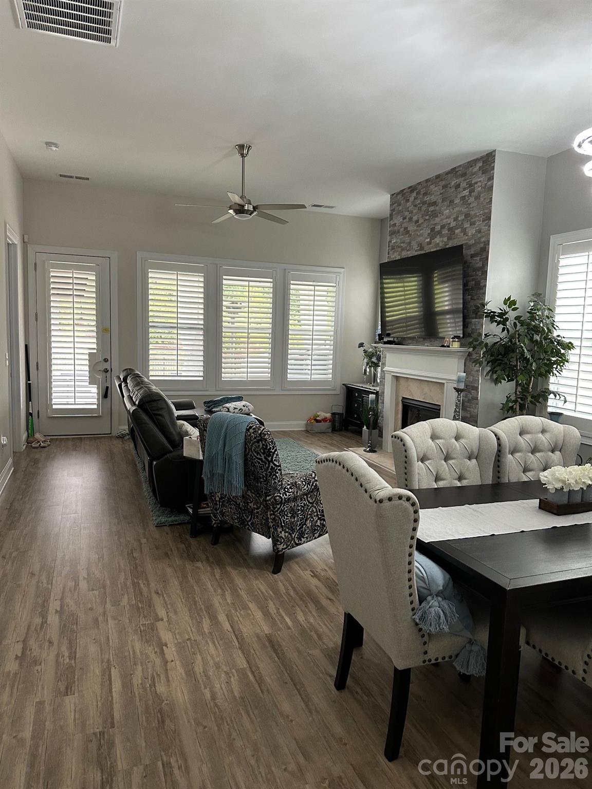 12417 Old Iron Lane Charlotte NC 28215