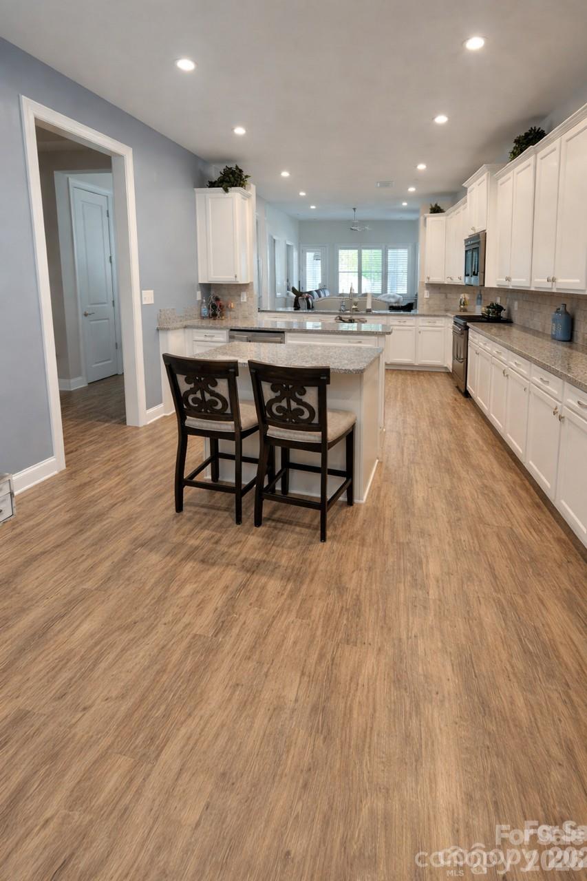 12417 Old Iron Lane Charlotte NC 28215