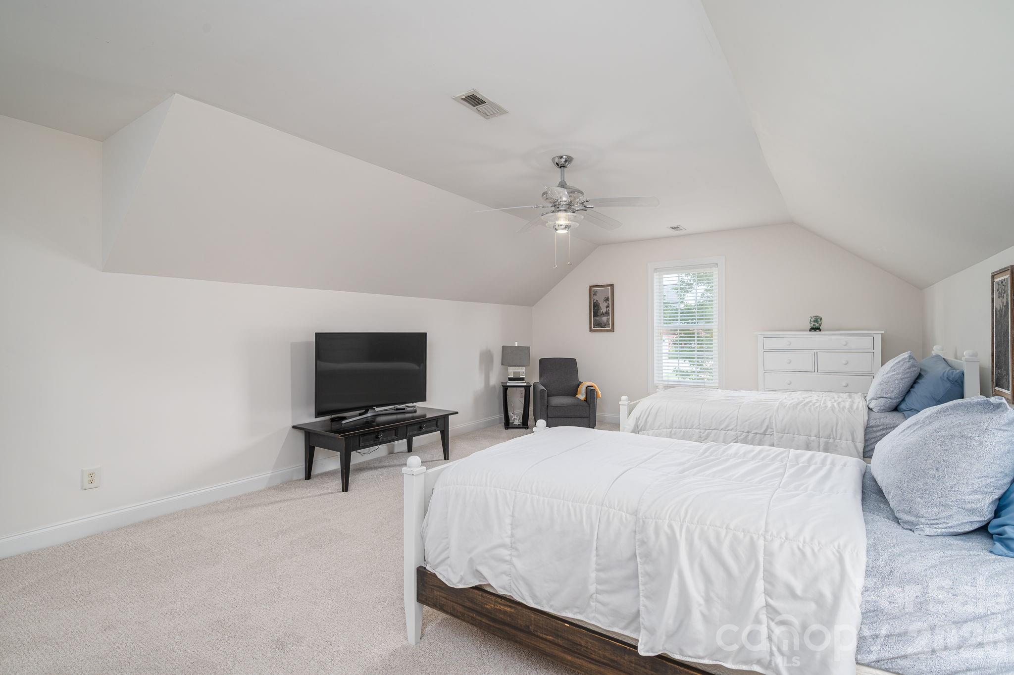 5029 Graystone Estates Drive Belmont NC 28012
