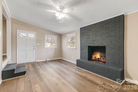 64 Pleasant Ridge Drive Asheville NC 28805