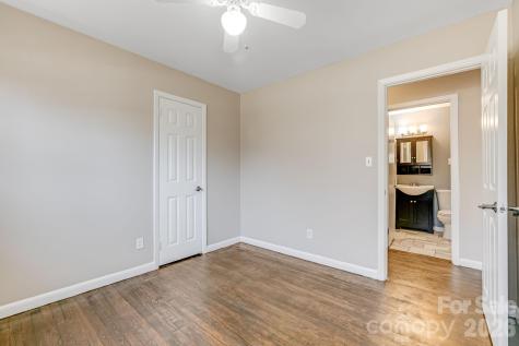 64 Pleasant Ridge Drive Asheville NC 28805