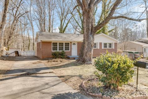 64 Pleasant Ridge Drive Asheville NC 28805