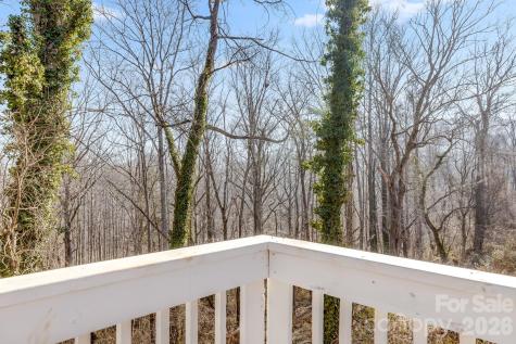 64 Pleasant Ridge Drive Asheville NC 28805