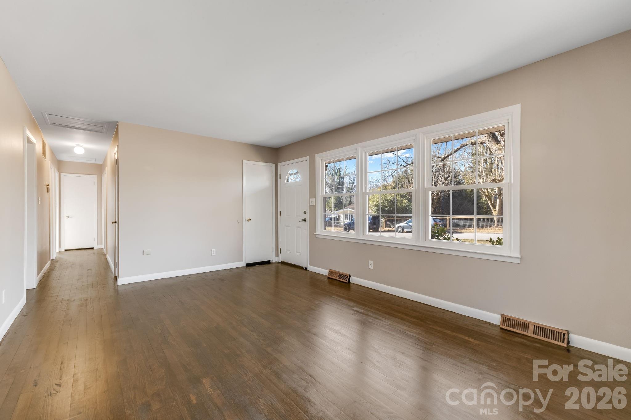 64 Pleasant Ridge Drive Asheville NC 28805