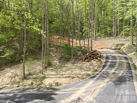 122 Running Deer Lane Mars Hill NC 28754