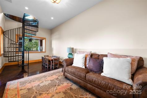 2910 Eagles Nest Trail Banner Elk NC 28604