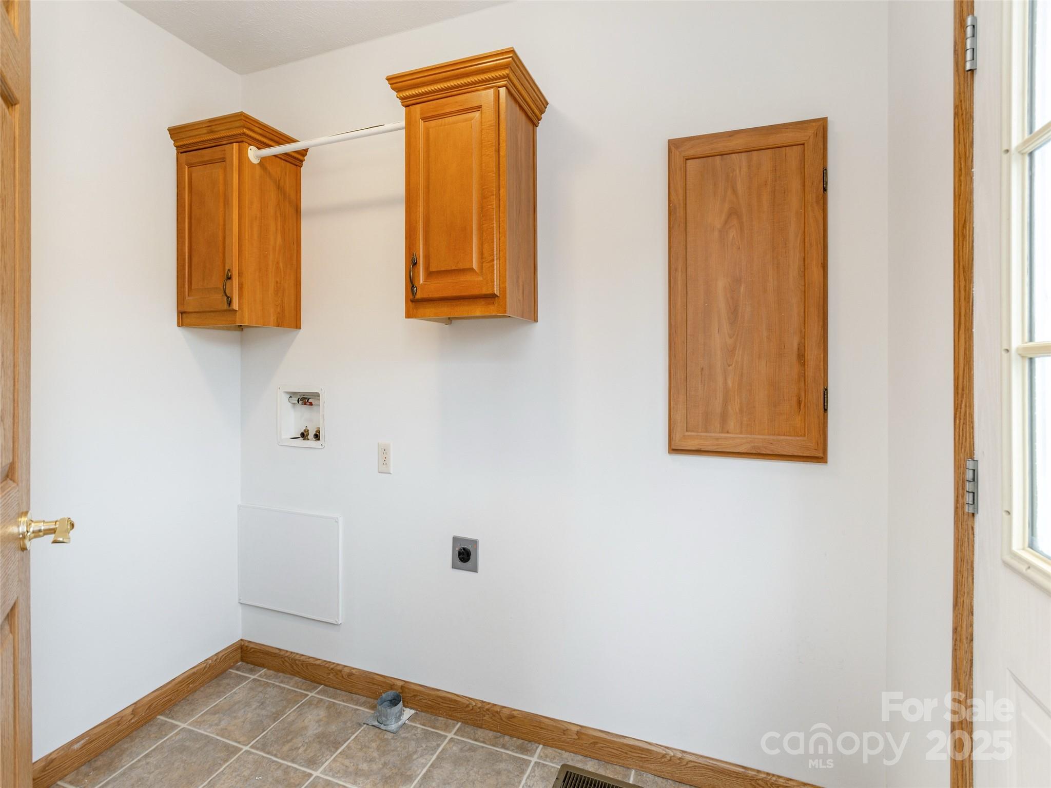 65 Philips Court Fletcher NC 28732