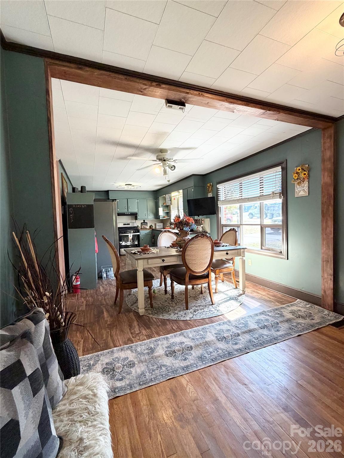 3162/3164/3168 Morganton Boulevard SW Lenoir NC 28645