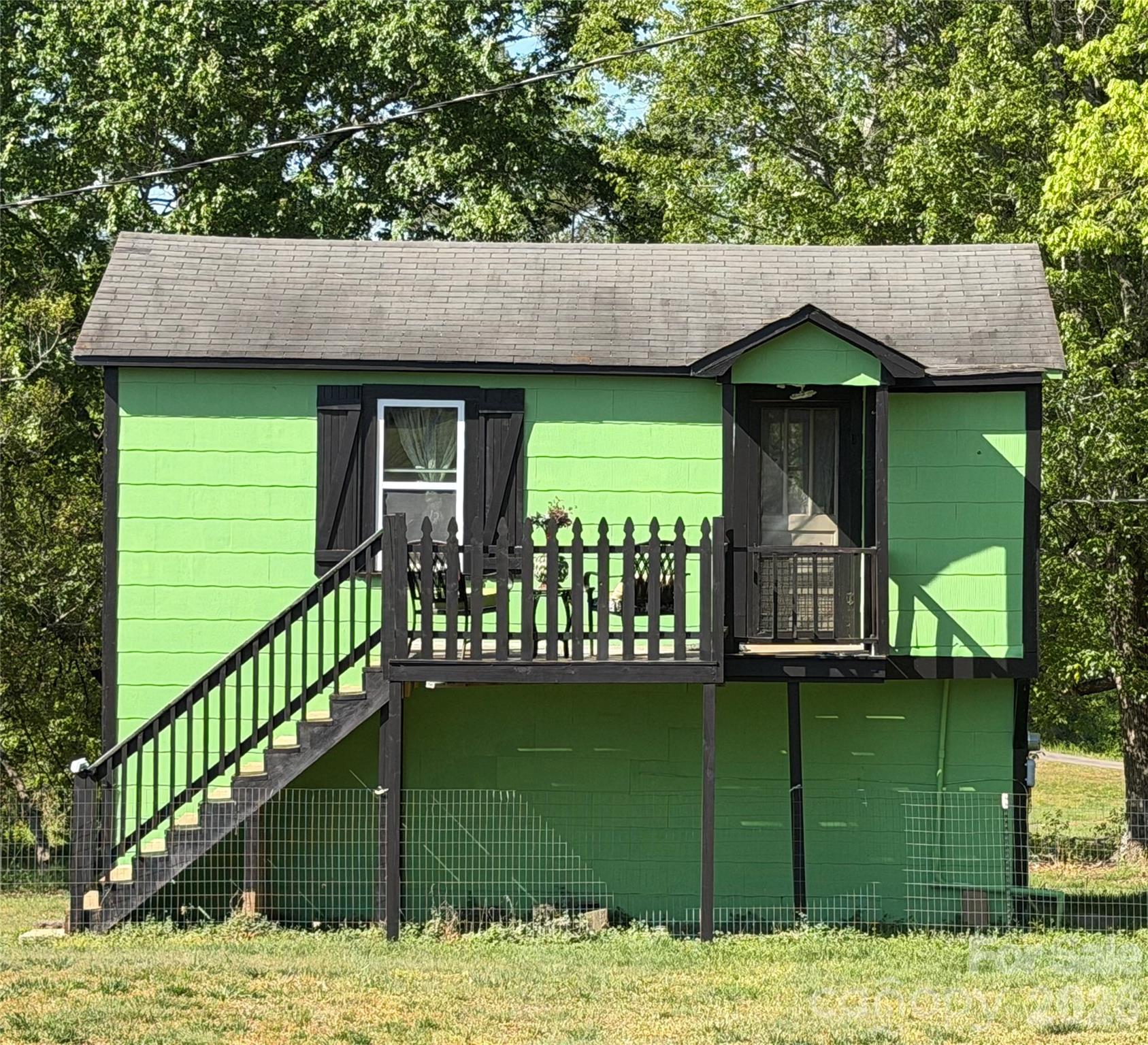 3162/3164/3168 Morganton Boulevard SW Lenoir NC 28645