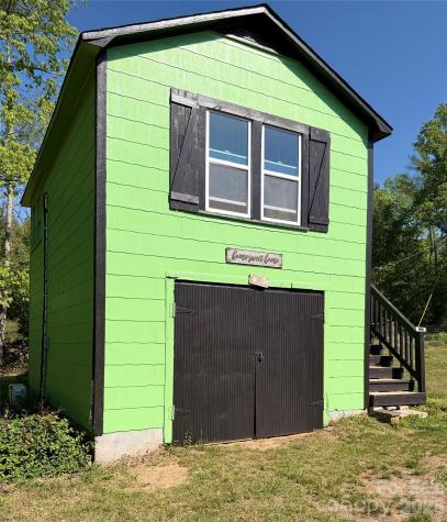3162/3164/3168 Morganton Boulevard SW Lenoir NC 28645