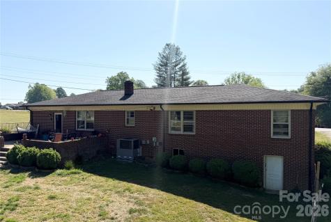 3162/3164/3168 Morganton Boulevard SW Lenoir NC 28645