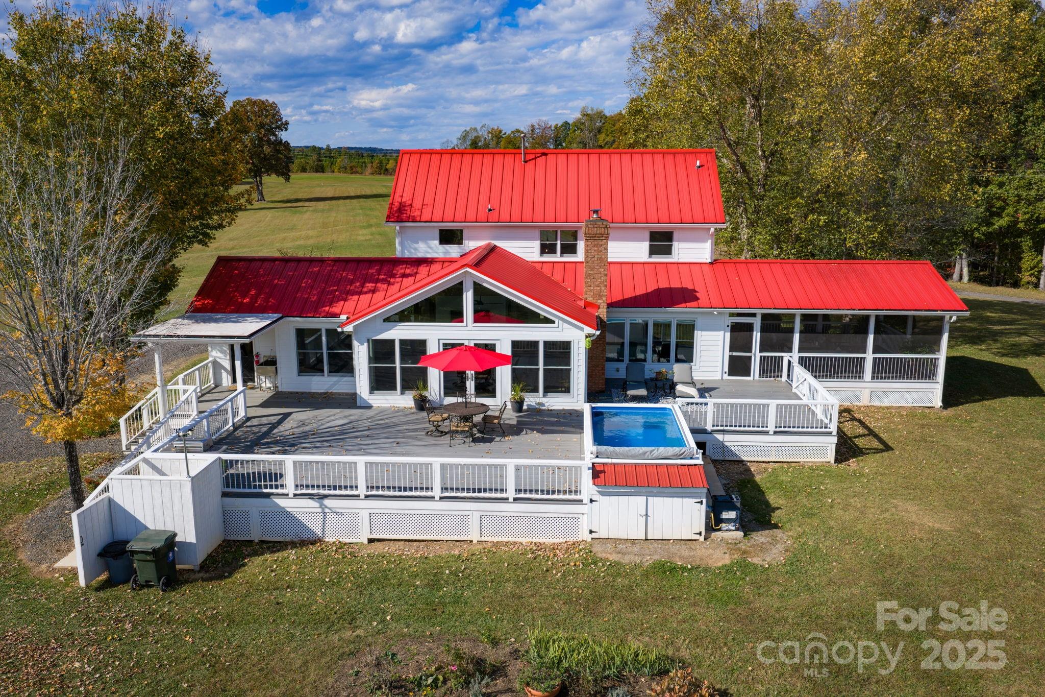 1260 Beaver Island Trail Road Walnut Cove NC 27052