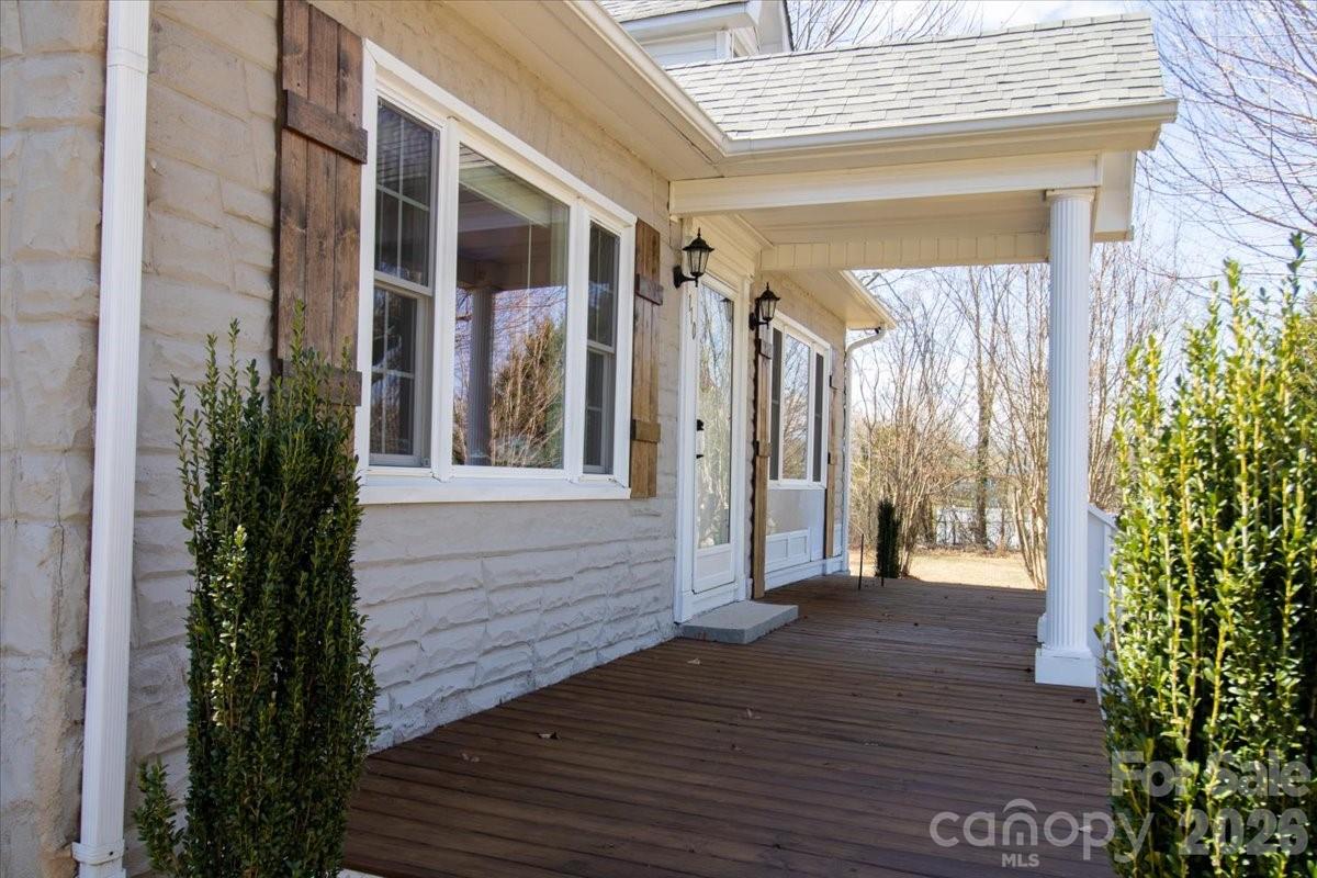 110 E Main Street Jonesville NC 28642