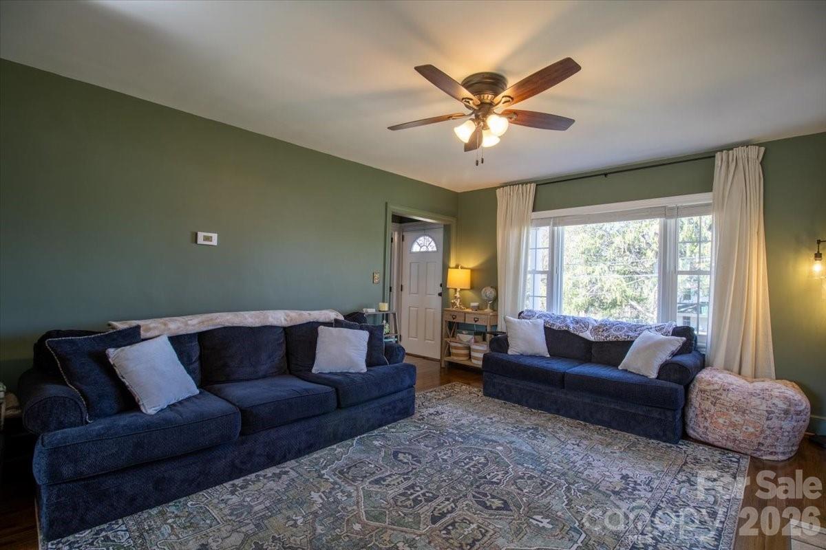 110 E Main Street Jonesville NC 28642