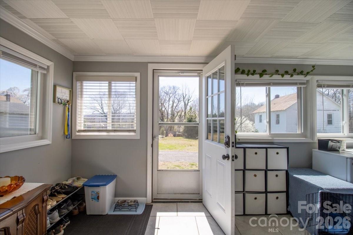 110 E Main Street Jonesville NC 28642
