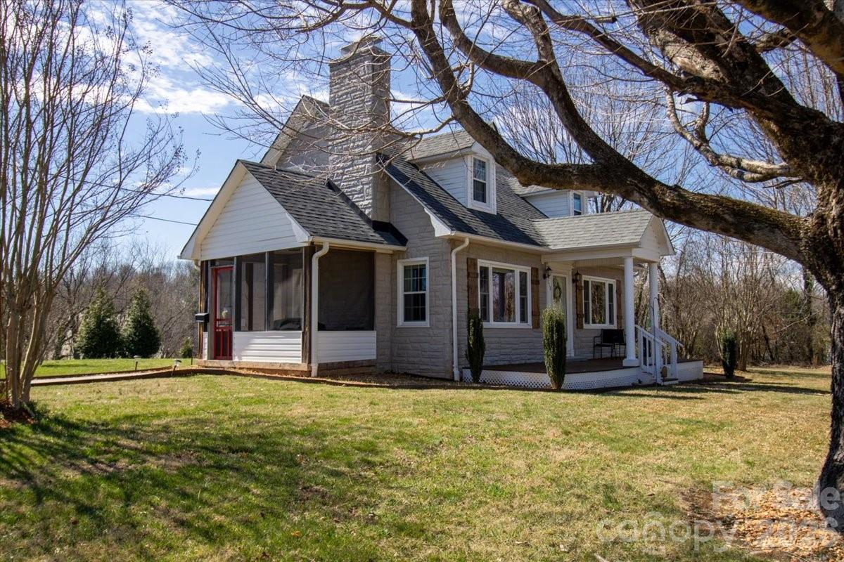 110 E Main Street Jonesville NC 28642