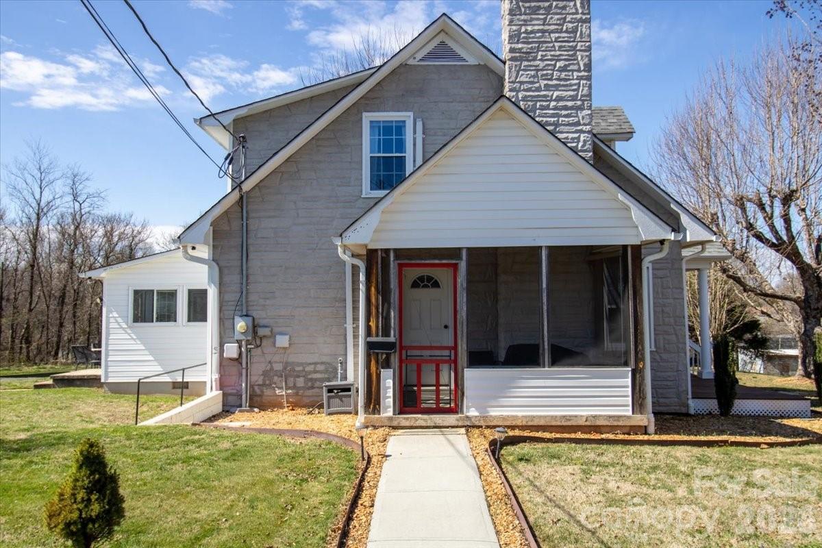 110 E Main Street Jonesville NC 28642