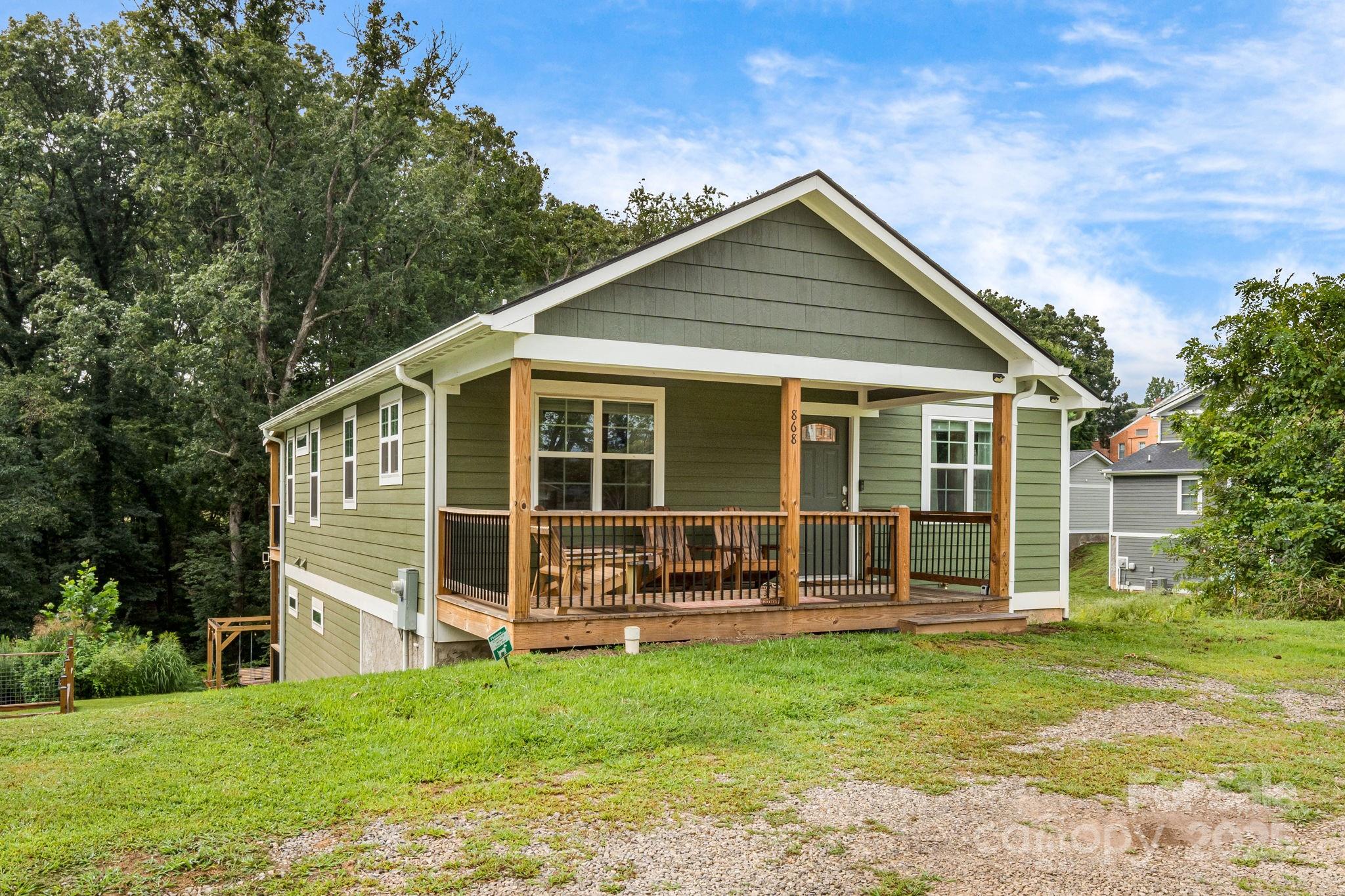 868 Sand Hill Road Asheville NC 28806