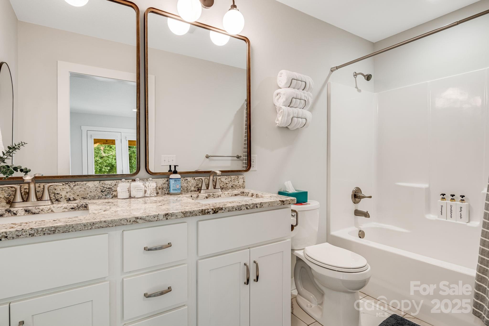 868 Sand Hill Road Asheville NC 28806