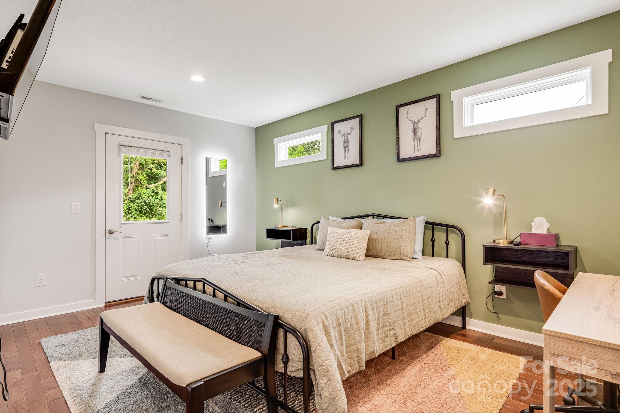 868 Sand Hill Road Asheville NC 28806