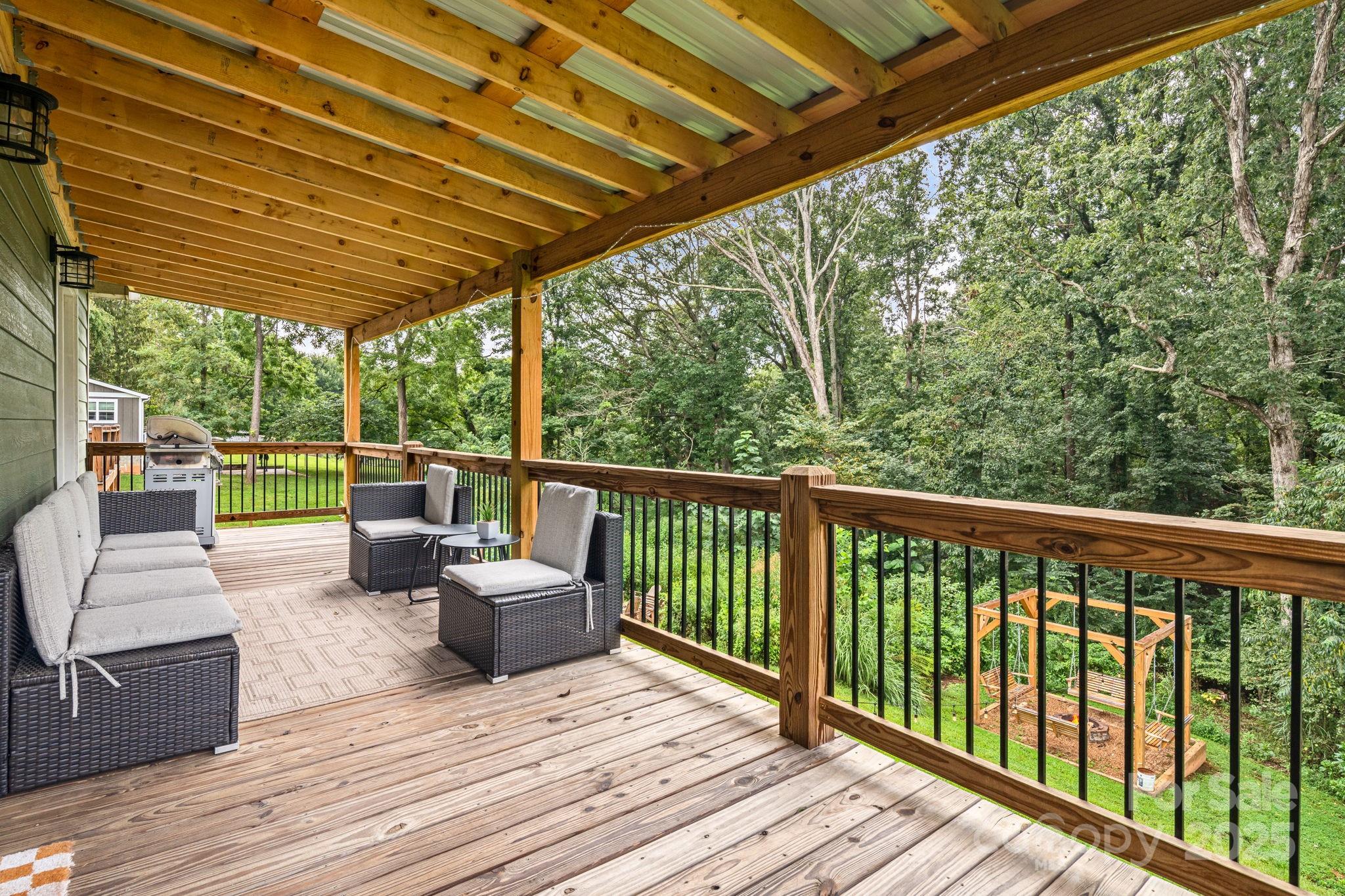 868 Sand Hill Road Asheville NC 28806