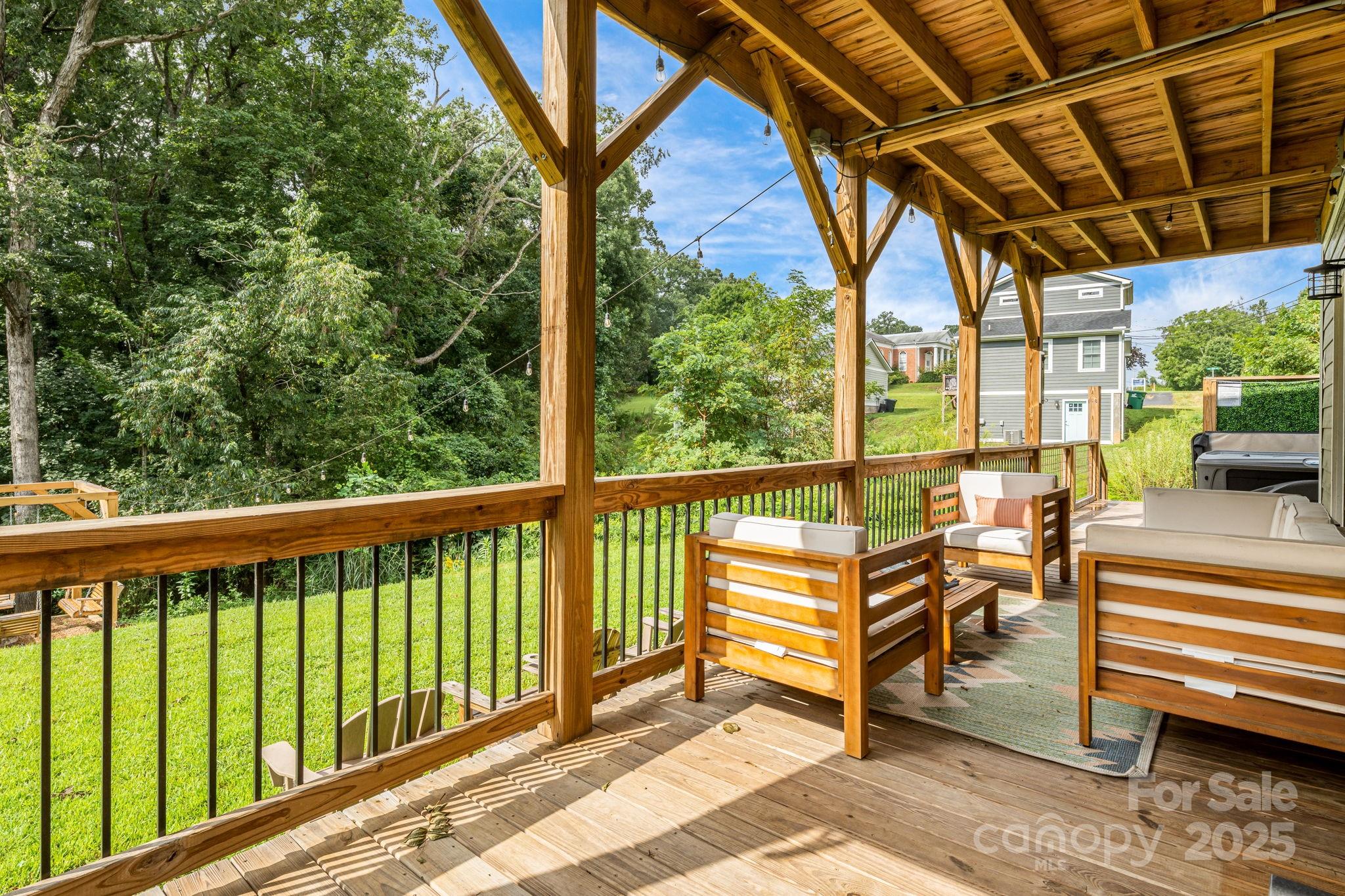 868 Sand Hill Road Asheville NC 28806