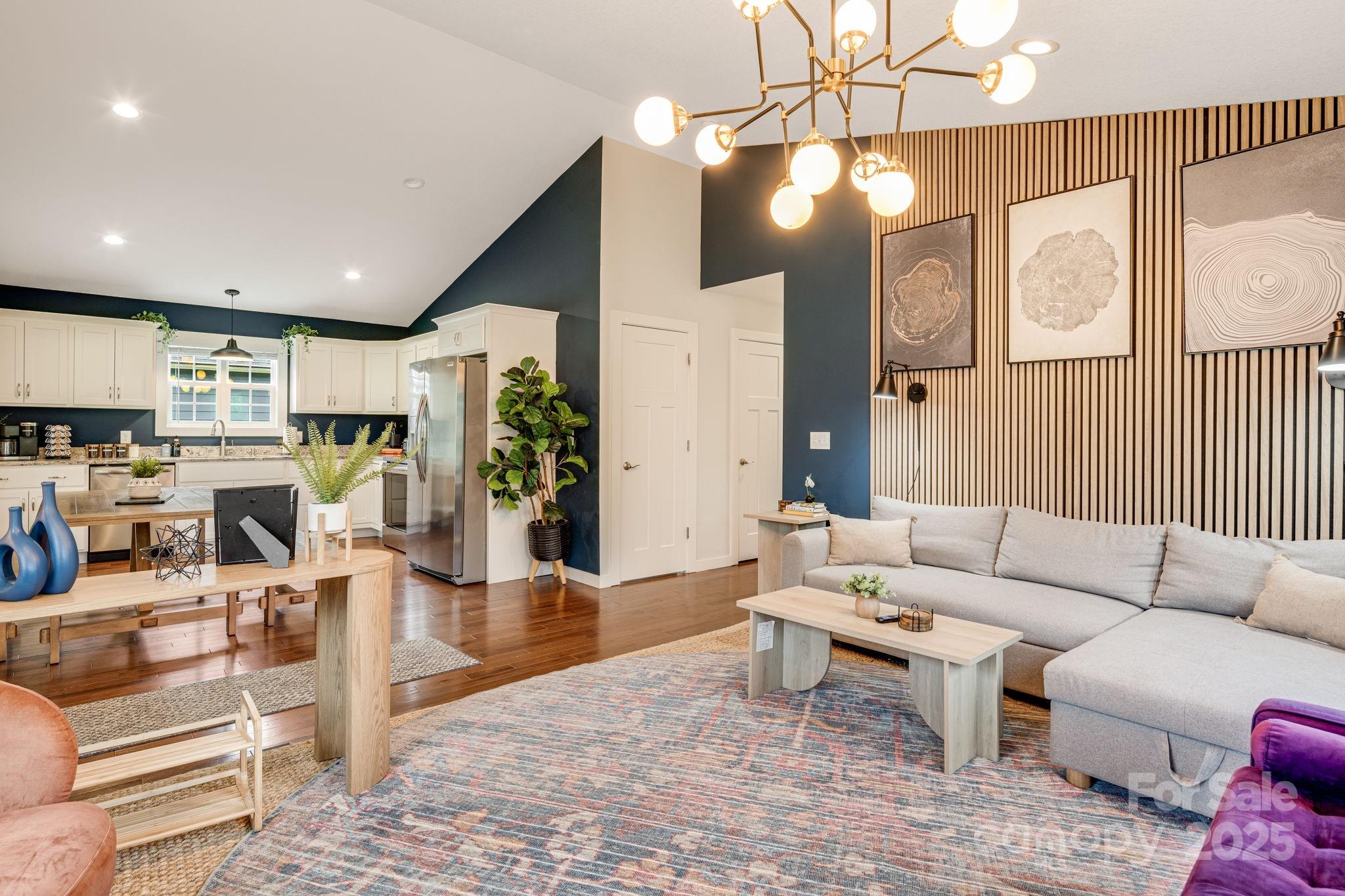 868 Sand Hill Road Asheville NC 28806