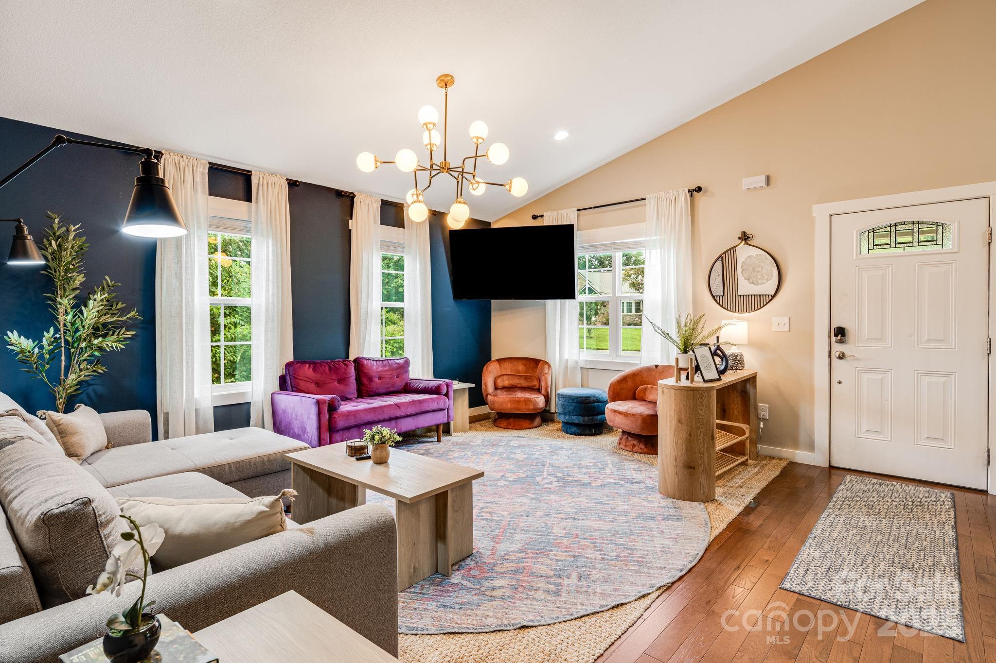 868 Sand Hill Road Asheville NC 28806