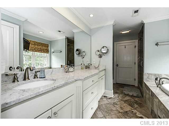 1538 Clayton Drive Charlotte NC 28203