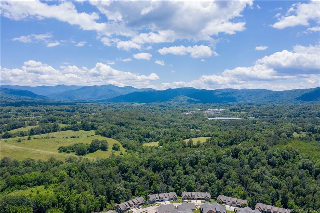 4 Bungalow Way Asheville NC 28804