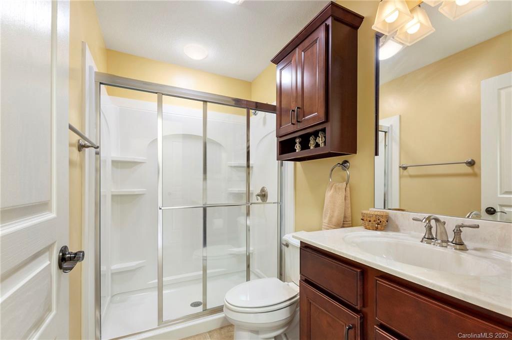 4 Bungalow Way Asheville NC 28804