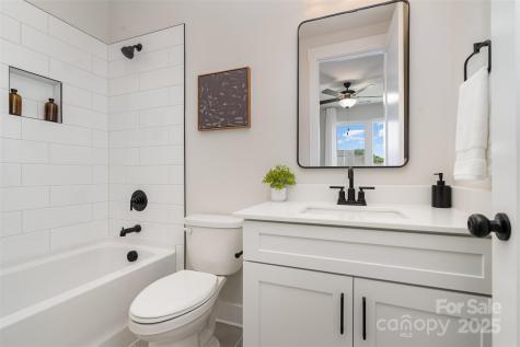 204 Mattoon Street Charlotte NC 28216