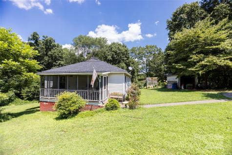 3419 Boat Club Road Belmont NC 28012