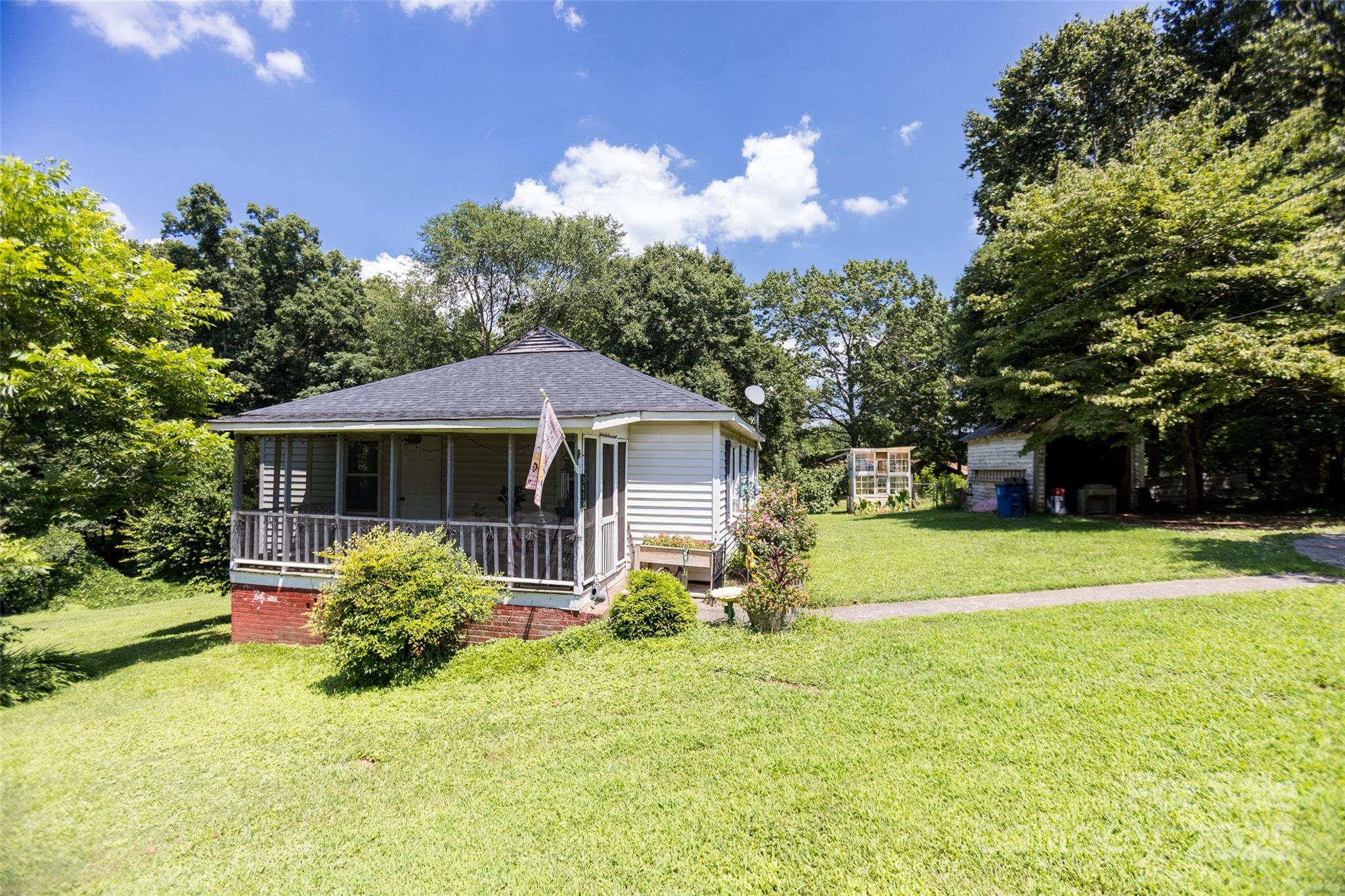 3419 Boat Club Road Belmont NC 28012