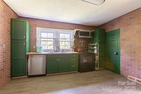 3419 Boat Club Road Belmont NC 28012