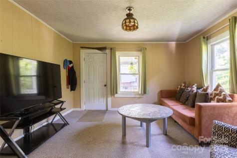 3419 Boat Club Road Belmont NC 28012