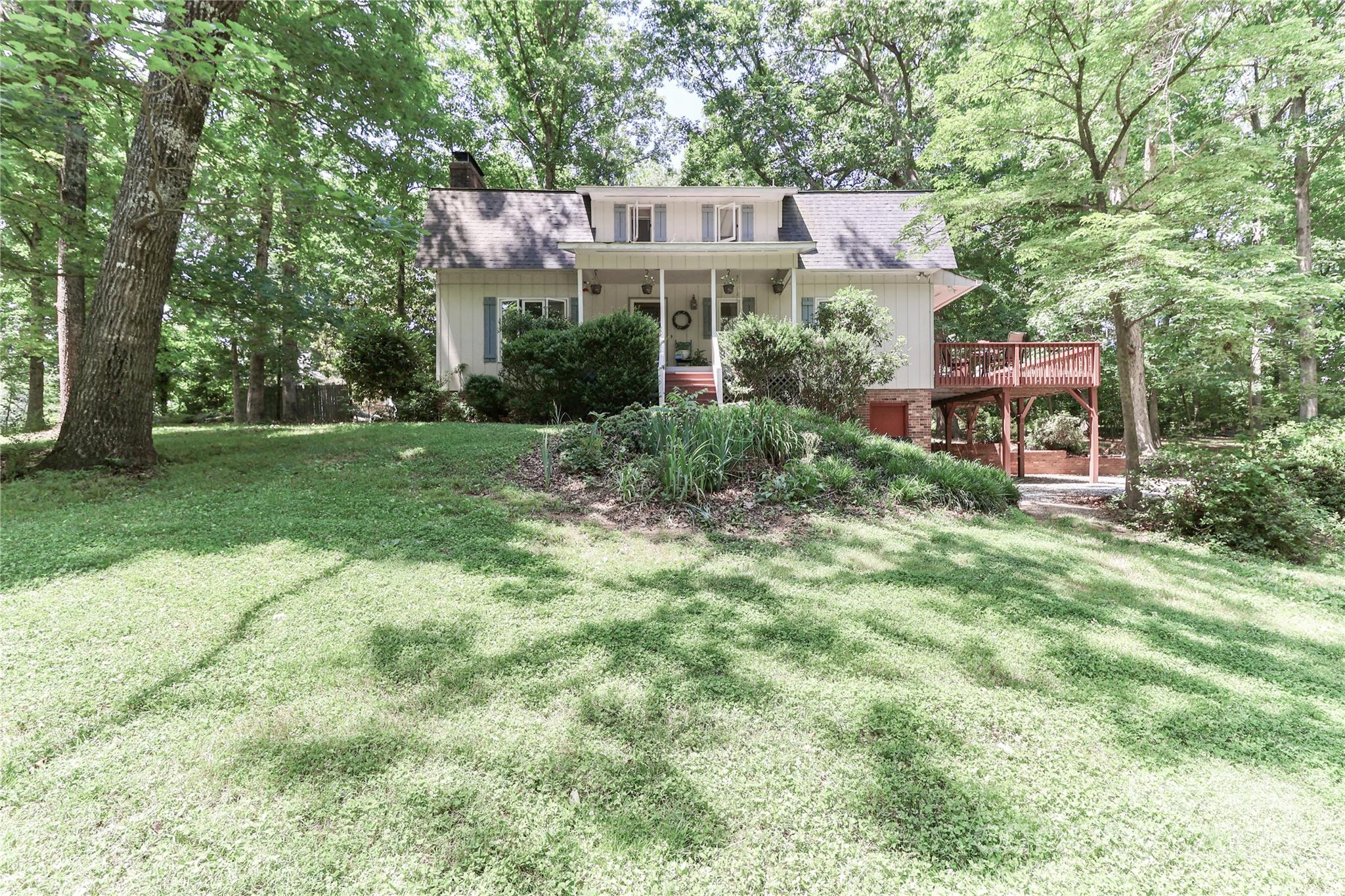 173 Rocky River Road Mooresville NC 28115