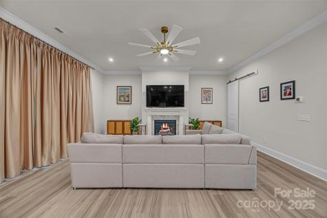 513 Meadow Ridge Drive Belmont NC 28012