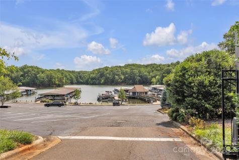 513 Meadow Ridge Drive Belmont NC 28012