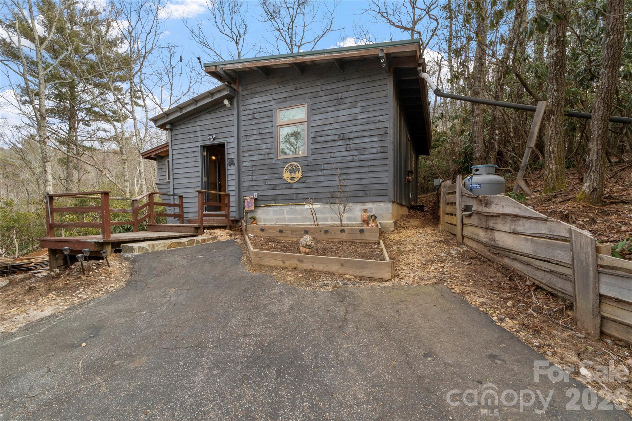 141 Overlook Drive Spruce Pine NC 28777