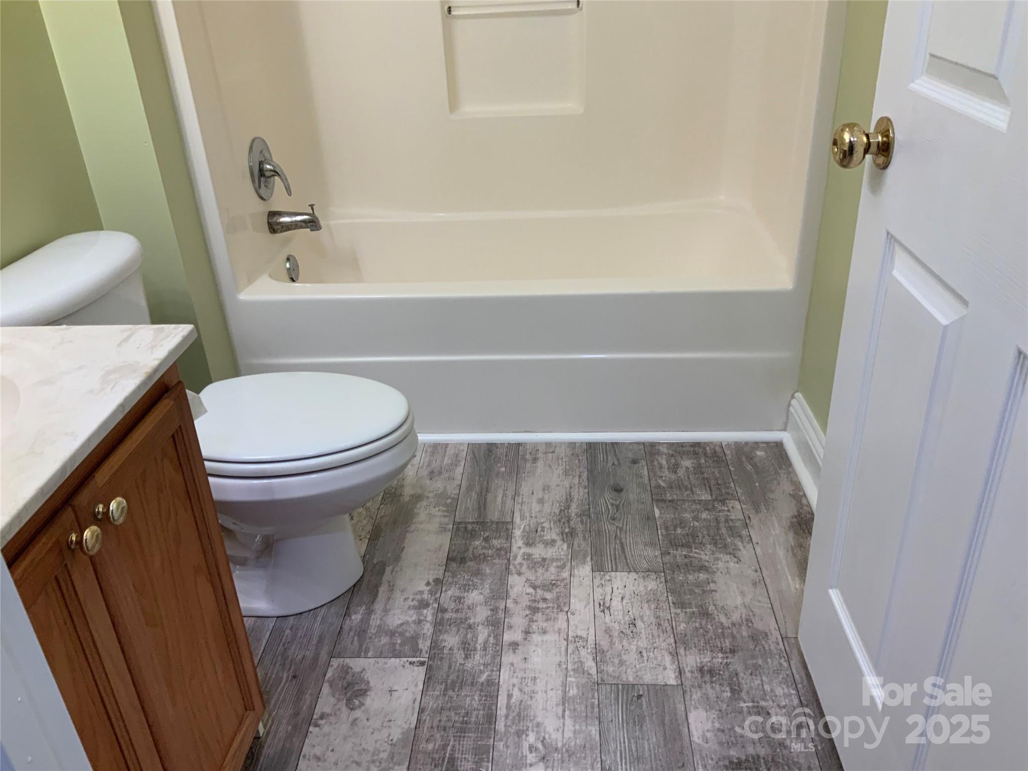 7 Chapel Park Place Asheville NC 28803