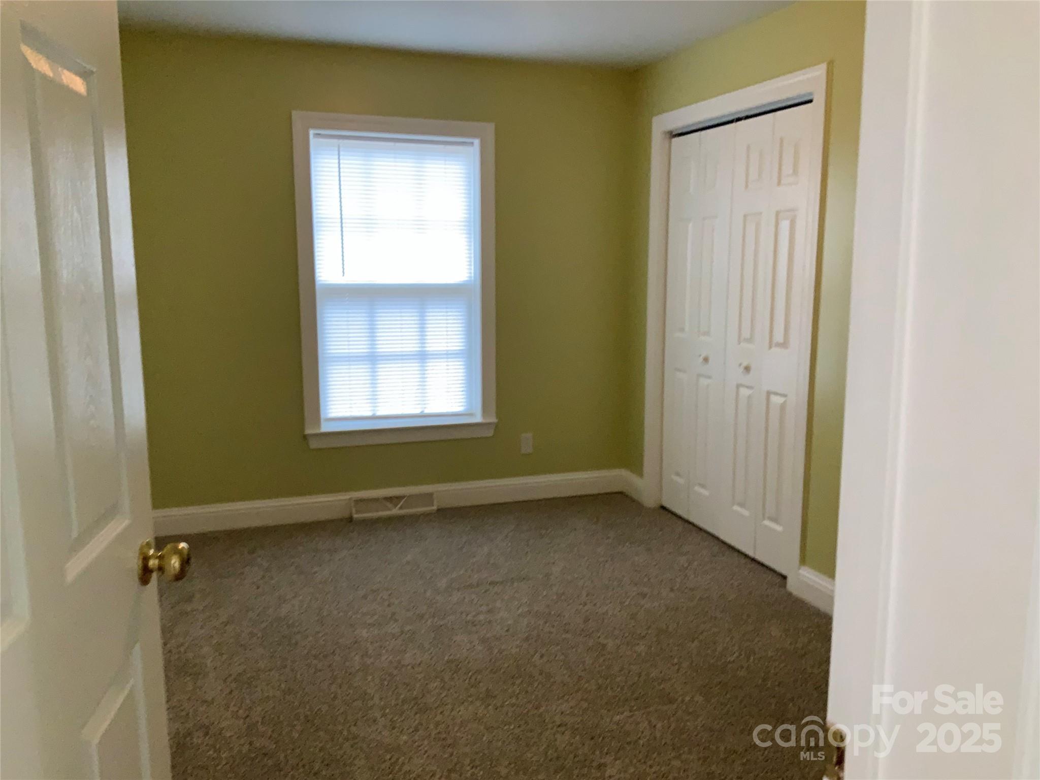 7 Chapel Park Place Asheville NC 28803