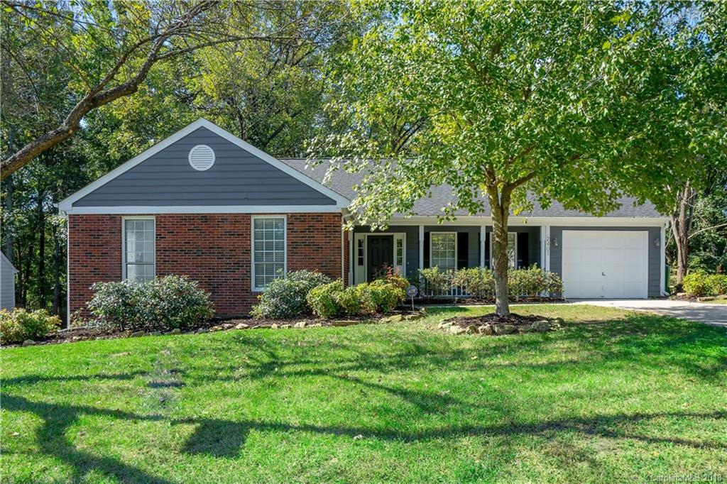 2401 Oak Leigh Drive Charlotte NC 28262