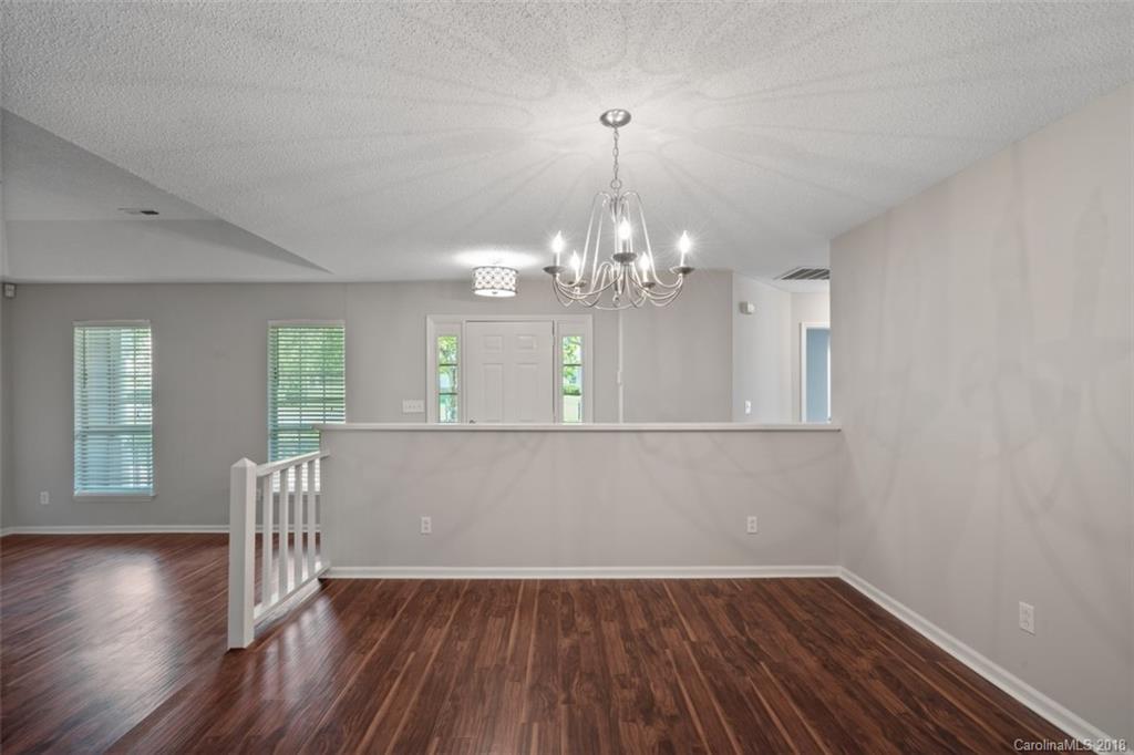 2401 Oak Leigh Drive Charlotte NC 28262